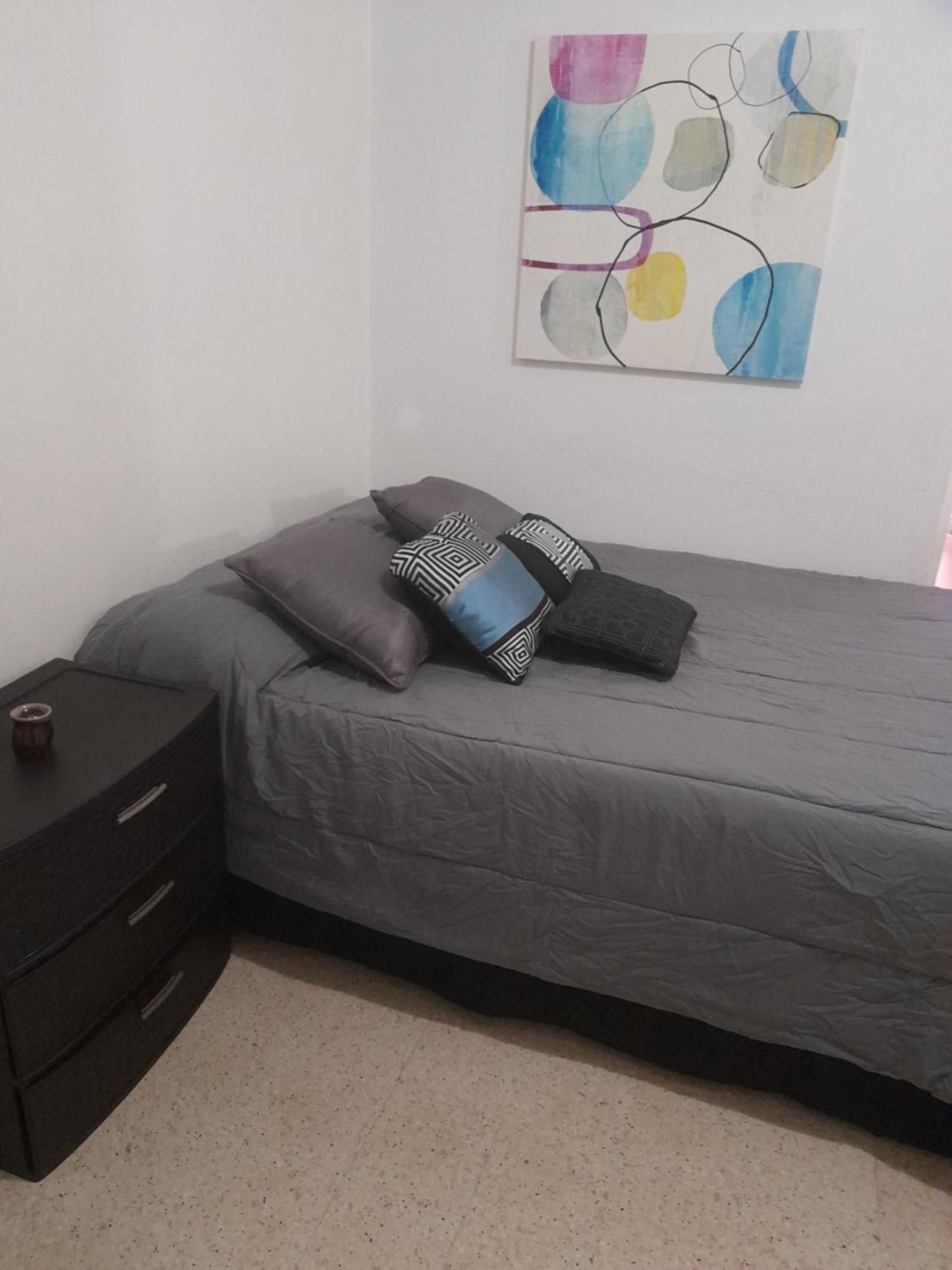 Hermoso apartamento frente aeropuerto de Isla Verde. San Juan Exterior foto