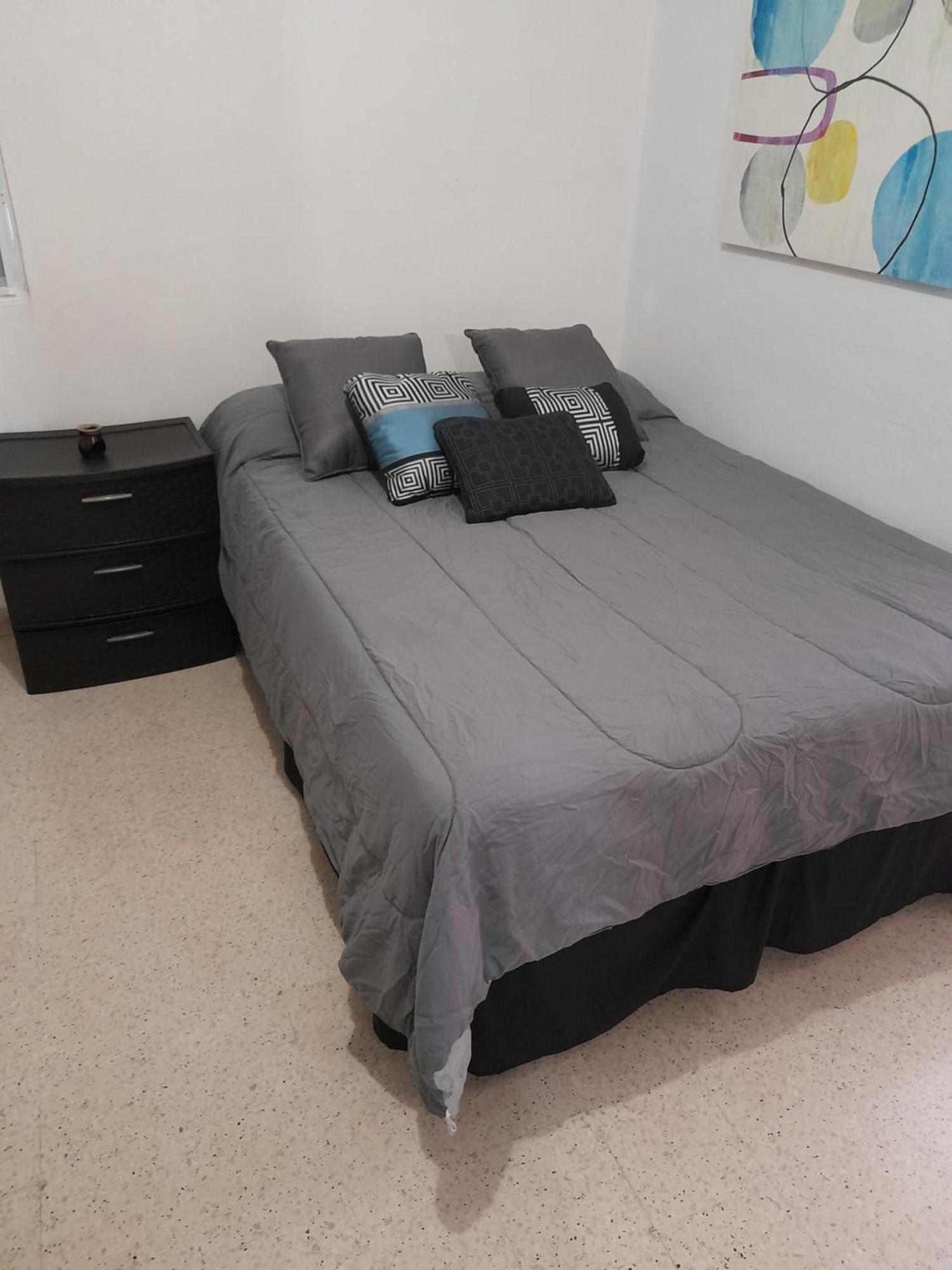 Hermoso apartamento frente aeropuerto de Isla Verde. San Juan Exterior foto